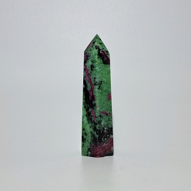 Кристалл (точеный) рубин в цоизите 26*22*83 мм фото
