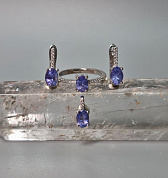 Гарнитур танзанит, фианиты (серьги, кольцо 18 р-р, кулон), огранка фото
