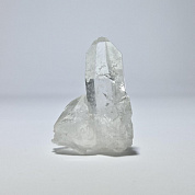 Сросток кристаллов горный хрусталь 42*30*21 мм фото
