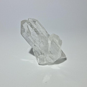 Сросток кристаллов горный хрусталь 47*27*22 мм фото
