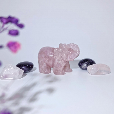 Слон розовый кварц 65*32*48 мм фото