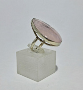 Кольцо розовый кварц 18,5 р-р, нейзильбер фото

